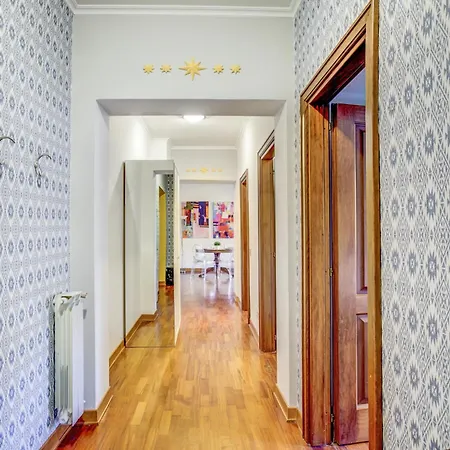 Colosseo Mecenart 77 - And * ローマ